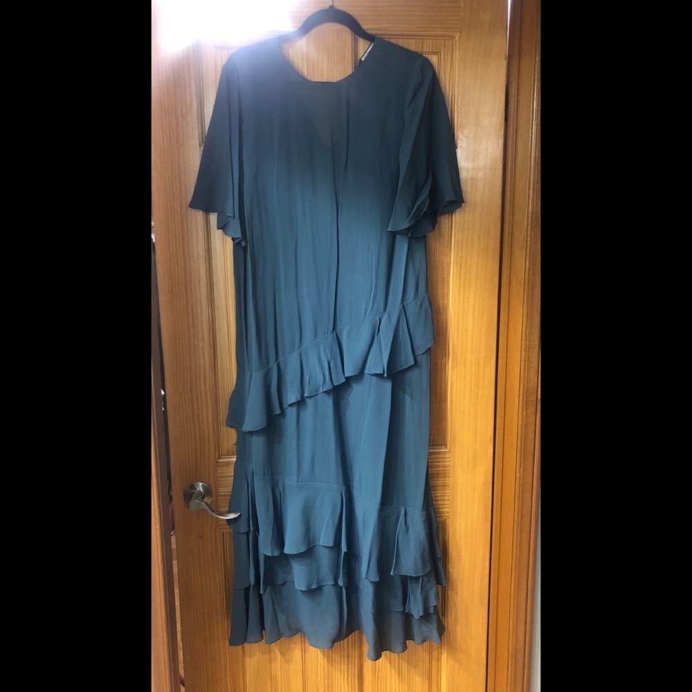 Aritizia dress
